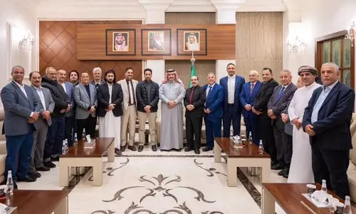 Yemeni Ambassador to Saudi Arabia Meets with Southern Transitional Council Delegation