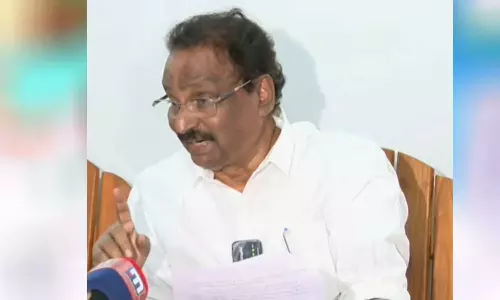 ജമാഅത്ത് ആഭ്യന്തരവകുപ്പ് ഭരിക്കുമെന്ന് പറഞ്ഞിട്ടില്ല, അവർ നിയന്ത്രിക്കുമെന്നാണ് പറഞ്ഞത്: മലക്കംമറിഞ്ഞ് എ.കെ ബാലൻ