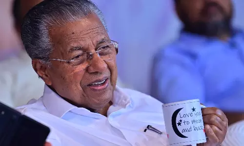 കപ്പിലെ വാചകങ്ങൾക്ക് എന്റെ ഉള്ളിൽ നിന്ന് അടർത്തി മാറ്റപ്പെട്ട ജീവന്റെ തുടിപ്പ് ഉണ്ട്; മുഖ്യമന്ത്രിയുടെ പിന്തുണയിൽ പ്രതികരണവുമായി അതിജീവിത