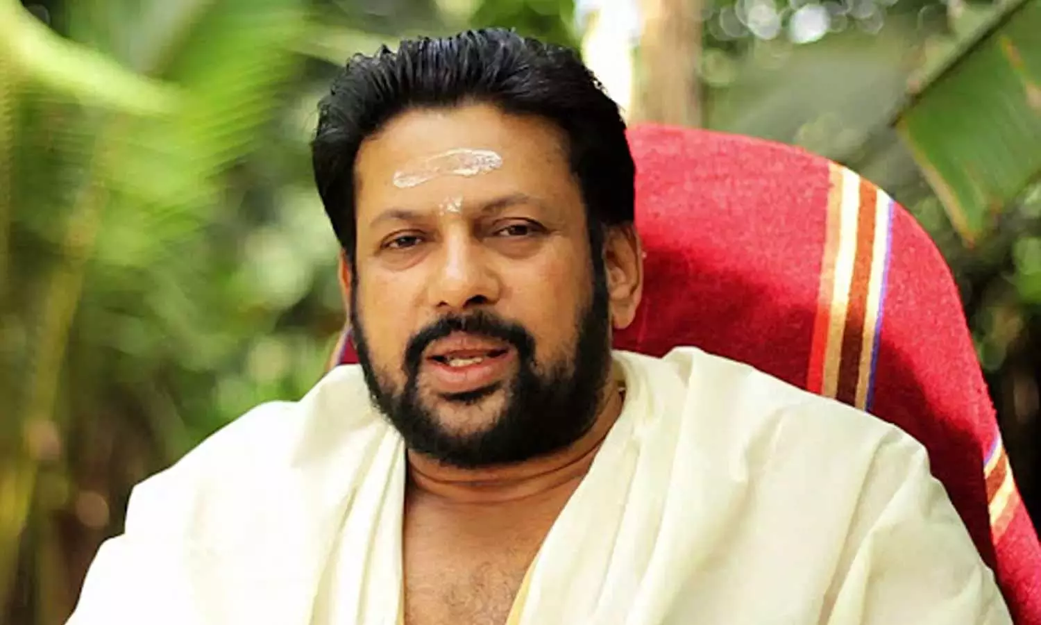 ശബരിമല സ്വര്‍ണക്കൊള്ള; തന്ത്രി കണ്ഠരര് രാജീവരരുടെ വീട്ടിലെ പരിശോധനയില്‍ എസ്‌ഐടിക്ക് നിര്‍ണായക വിവരങ്ങള്‍ ലഭിച്ചതായി സൂചന