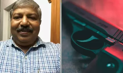 കോട്ടയത്ത് സ്കൂട്ടറില്‍ സഞ്ചരിക്കവേ തോക്ക് പൊട്ടി 56കാരൻ മരിച്ചു