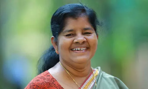 സ്ഥാനമാനങ്ങൾക്കുള്ള ആർത്തി എങ്ങനെ മനുഷ്യനെ വഷളാക്കും എന്നതിന്റെ ഉദാഹരണം; പാർട്ടി വിട്ട മുൻ എംഎൽഎ അയിഷാ പോറ്റിക്കെതിരെ മേഴ്‌സിക്കുട്ടിയമ്മ