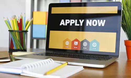 ജോലിക്ക് അപേക്ഷിക്കുന്നത് പോലുള്ള മണ്ടത്തരം വേറെയില്ല, പകരം ഇങ്ങനെ ചെയ്യുക; അനുഭവം പങ്കുവച്ച് മെറ്റാ എഞ്ചിനിയര്‍