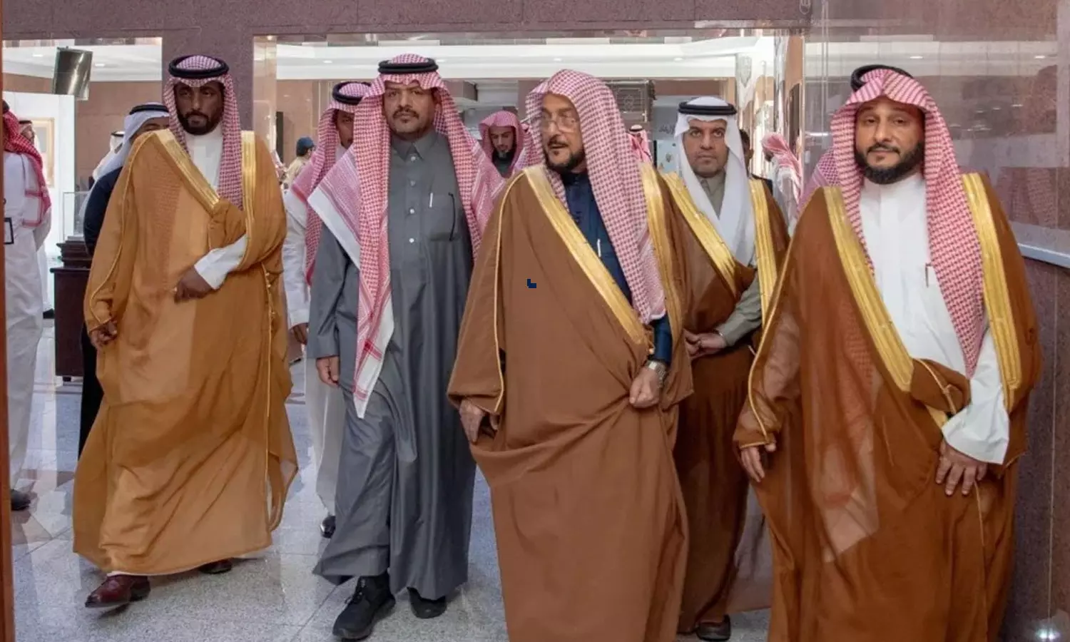 Renovation work begins on 800 mosques and prayer halls in Medina at a cost of 61 million riyals Renovation work begins on 800 mosques and prayer halls in Medina at a cost of 61 million riyals