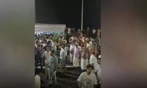 കാസർകോട് കുമ്പളയിൽ ടോൾ പിരിവിനെതിരെ പ്രതിഷേധം; 500 പേർക്കെതിരെ കേസ്