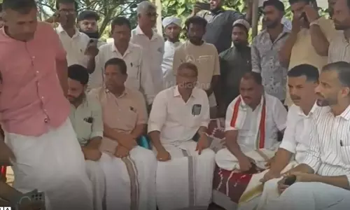 കുമ്പളത്ത് ടോള്‍ പിരിവിനെതിരായ ആക്ഷന്‍ കമ്മിറ്റിയുടെ സമരം രണ്ടാംഘട്ടത്തിലേക്ക്