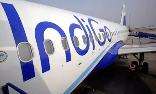 ബോംബ് ഭീഷണി; ഇന്‍ഡിഗോ വിമാനം അടിന്തരമായി ഇറക്കി, സന്ദേശം ലഭിച്ചത് ശുചിമുറിയിലെ ടിഷ്യൂ പേപ്പറില്‍ നിന്ന്