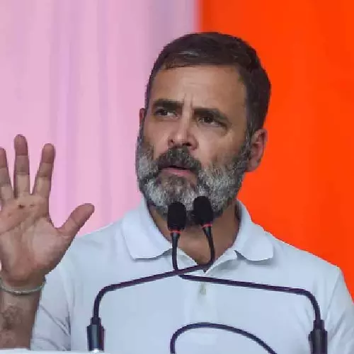 തെലങ്കാനയിലും കർണാടകയിലും രോഹിത് വെമുല നിയമം ഉടൻ പാസാക്കും- രാഹുൽ ഗാന്ധി