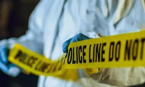 ഒറ്റപ്പാലത്ത് ദമ്പതികൾ വെട്ടേറ്റ് മരിച്ചു,നാലു വയസുകാരന് ഗുരുതര പരിക്ക്; ബന്ധുവായ യുവാവ് പിടിയില്‍