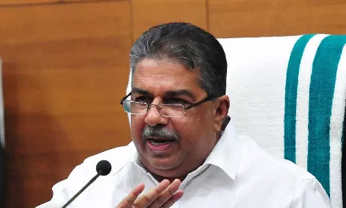 ജയിച്ചവരുടെ പേര് നോക്കിയാലറിയാം വർഗീയ ധ്രുവീകരണം; വിവാദ പരാമർശത്തില്‍ മന്ത്രി സജി ചെറിയാനെതിരെ പരാതി