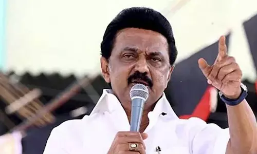 ഹിന്ദി ഒഴിവാക്കി; കേന്ദ്ര സാഹിത്യ അക്കാദമി പുരസ്കാരത്തിന് സമാനമായി സാഹിത്യ അവാർഡ് പ്രഖ്യാപിച്ച് തമിഴ്നാട്