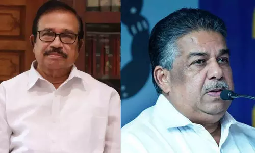 വസ്ത്രം കണ്ടാല്‍ അറിയാമെന്ന് മോദിജി, പേര് കണ്ടാല്‍ അറിയാമെന്ന് സജിജി:  വിദ്വേഷ പരാമര്‍ശത്തില്‍ മന്ത്രി സജി ചെറിയാനെതിരെ കെ.എന്‍.എ ഖാദര്‍