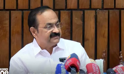 നയപ്രഖ്യാപനത്തില്‍ കൂട്ടിച്ചേര്‍ക്കലും തിരുത്തലുകളും വരുത്തിയത് തെറ്റ്, ഇക്കാര്യത്തില്‍ സര്‍ക്കാരിനോടൊപ്പം; ഗവര്‍ണര്‍ക്കെതിരെ പ്രതിപക്ഷം