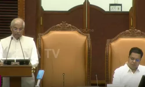 വിവാദം അനാവശ്യം; നയപ്രഖ്യാപന പ്രസംഗത്തിൽ വിശദീകരണവുമായി ഗവർണർ