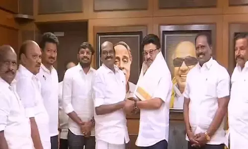 ഒപിഎസ് ക്യാമ്പിൽ വീണ്ടും വിള്ളൽ; മുൻ മന്ത്രി ആർ.വൈത്തിലിംഗം എംഎൽഎ സ്ഥാനം രാജിവെച്ച് ഡിഎംകെയിൽ ചേർന്നു