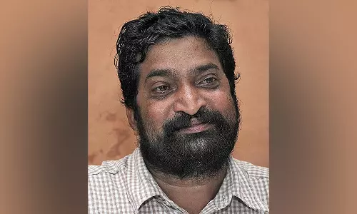 ദിലീപ് കോടതിയിൽ എത്തിയപ്പോൾ ജഡ്ജി എഴുന്നേറ്റ് നിന്നെന്ന പരാമർശം; ചാൾസ് ജോർജിനെതിരെ കേസ്