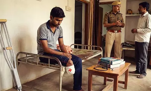 Youth amputates foot seeks disability quota in admission for MBBS