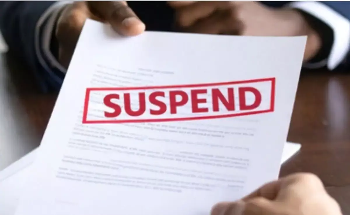 ഏജന്‍റുമാർ നിർദേശിക്കുന്നവർക്ക് വഴിവിട്ട സഹായം;  പാലക്കാട് ആര്‍ടിഒ ഓഫീസിലെ പിആര്‍ഒക്ക് സസ്പെൻഷൻ