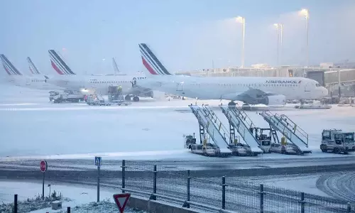 ഇറാൻ- ഇസ്രായേൽ സംഘർഷ സാധ്യത; പശ്ചിമേഷ്യയിലേക്കുള്ള സർവീസുകൾ റദ്ദാക്കി വിമാനക്കമ്പനികൾ