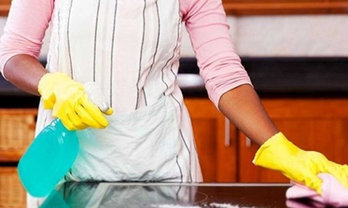 ഗാ​ർ​ഹി​ക തൊ​ഴി​ലാ​ളി​ക​ൾ​ക്ക് ആ​രോ​ഗ്യ ഇ​ൻ​ഷു​റ​ൻ​സ് നി​ർ​ബ​ന്ധമാക്കി ഒമാൻ