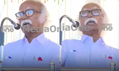 Minister Kadannappalli Ramachandran Collapses during Republic Day Speech
