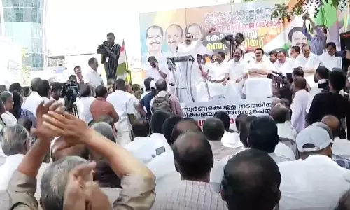 ഇവനൊക്കെ വിദ്യാഭ്യാസ മന്ത്രിയായിരിക്കുമ്പോൾ സ്‌കൂളിൽ പഠിക്കേണ്ട ഗതികേട് നമ്മുടെ കുട്ടികൾക്ക് ഉണ്ടായല്ലോ: ശിവൻകുട്ടിക്കെതിരെ വി.ഡി സതീശൻ