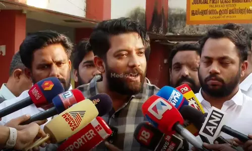 എംപിമാര്‍ മത്സരിക്കേണ്ടെന്നാണ് പാര്‍ട്ടി തീരുമാനമെങ്കില്‍ എല്ലാവര്‍ക്കും ബാധകം, പാലക്കാട് മികച്ച സ്ഥാനാര്‍ഥി വരും: ഷാഫി പറമ്പില്‍ എംപി