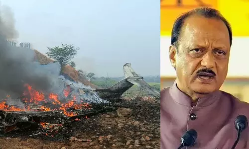 ലാന്‍ഡിങ്ങിനിടെ പൊട്ടിത്തെറി; അപകടത്തിന് പിന്നാലെ അജിത് പവാര്‍ സഞ്ചരിച്ച വിമാനം രണ്ടായി പിളര്‍ന്ന് തീപിടിച്ചു