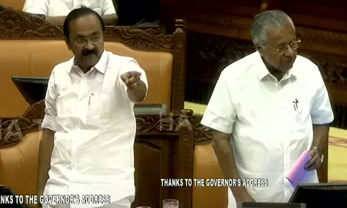 ഭരിക്കുന്നത് തീവ്രവലതുപക്ഷമെന്ന് പ്രതിപക്ഷ നേതാവ്,ഫോമിലേക്ക് എത്താനാകാത്തതിന്റെ വിഷമം തന്‍റെ നേർക്ക് വേണ്ടെന്ന് മുഖ്യമന്ത്രി