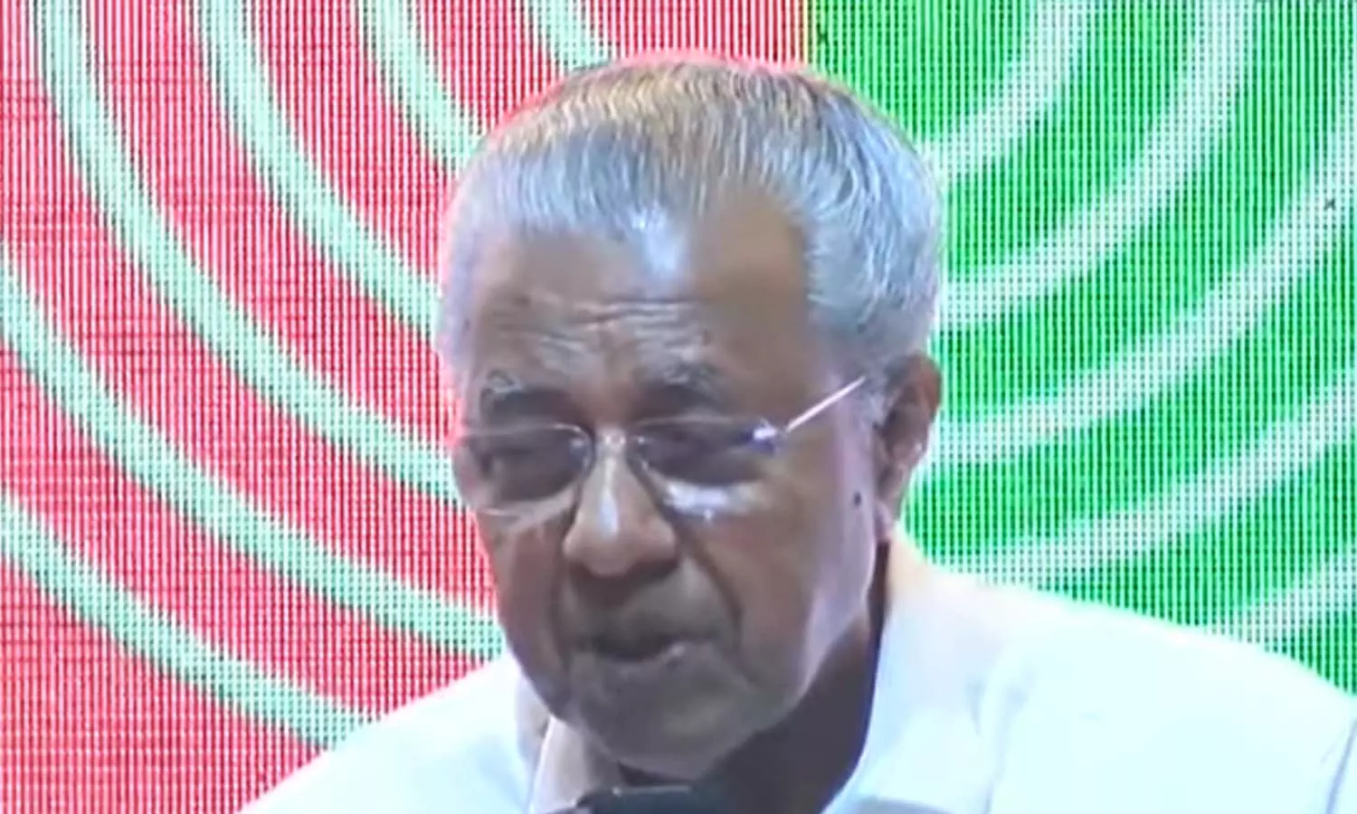 പദ്ധതിയുമായി മുന്നോട്ടുപോകാൻ നോക്കിയപ്പോൾ ഭയങ്കര തടസം: കെ റെയിൽ യാഥാർഥ്യമാകാത്തതിൽ നിരാശയെന്ന് മുഖ്യമന്ത്രി പദ്ധതിയുമായി മുന്നോട്ടുപോകാൻ നോക്കിയപ്പോൾ ഭയങ്കര തടസം: കെ റെയിൽ യാഥാർഥ്യമാകാത്തതിൽ നിരാശയെന്ന് മുഖ്യമന്ത്രി