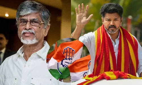 Actor Vijays father urges Congress to ally with TVK