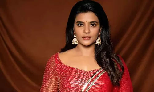 നിന്റെ ശരീരം എനിക്ക് കാണണം; ഫോട്ടോഗ്രാഫറിൽ നിന്നും നേരിട്ട ദുരനുഭവം വെളിപ്പെടുത്തി ഐശ്വര്യ രാജേഷ്