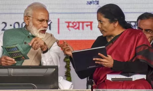 അവസരങ്ങളുടെ അതിവേഗ പാത: ധനമന്ത്രിയെ പ്രശംസിച്ച് പ്രധാനമന്ത്രി അവസരങ്ങളുടെ അതിവേഗ പാത: ധനമന്ത്രിയെ പ്രശംസിച്ച് പ്രധാനമന്ത്രി