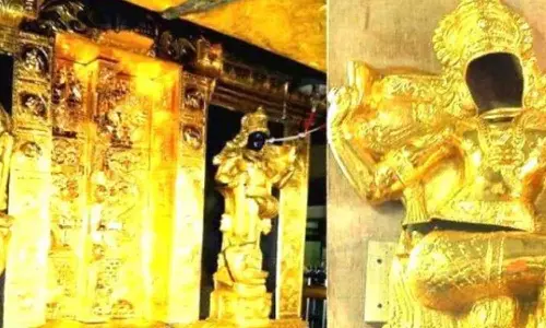 ശബരിമല സ്വർണകൊള്ള;  ഉണ്ണികൃഷ്ണൻ പോറ്റിയുടെയും മുൻ എക്സിക്യൂട്ടീവ് ഓഫീസർ സുധീഷ്കുമാറിന്റെയും ജാമ്യഹരജികൾ ഇന്ന് പരിഗണിക്കും