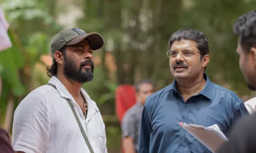 വാപ്പിച്ചിയുടെ അനായാസമായ അഭിനയ ശൈലി അവനിലെത്തിയതായി തോന്നി; പ്രകമ്പനം സിനിമയിലെ നവാസിന്‍റെ അഭിനയത്തെക്കുറിച്ച് നിയാസ് ബക്കര്‍