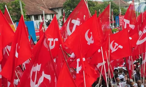 കേന്ദ്ര ബജറ്റിലെ അവഗണന; പ്രതിഷേധവുമായി സിപിഎം