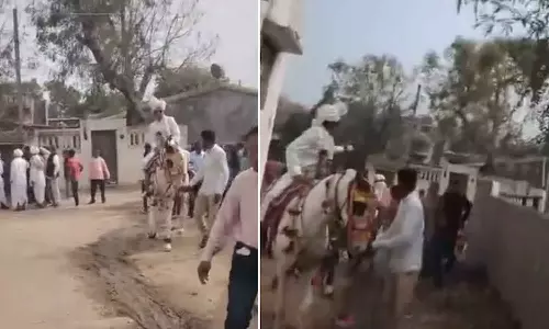 ഗുജറാത്തിൽ വിവാഹ ഘോഷയാത്രയ്ക്കിടെ കുതിരപ്പുറത്ത് കയറിയ ദലിത് വരന് നേരെ ആക്രമണം ഗുജറാത്തിൽ വിവാഹ ഘോഷയാത്രയ്ക്കിടെ കുതിരപ്പുറത്ത് കയറിയ ദലിത് വരന് നേരെ ആക്രമണം
