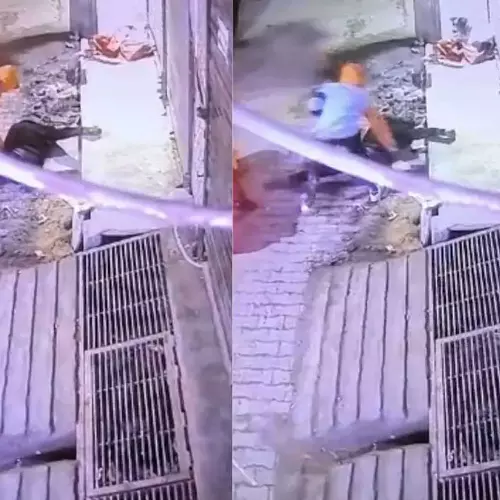 Delhi Man Collapses On Street, Thieves Rob Him, Leave Him To Die
