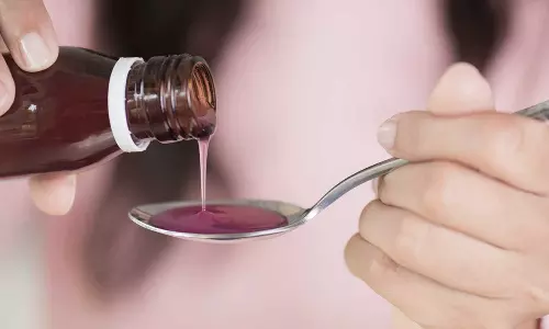 കഫ് സിറപ്പ് കഴിച്ചയുടൻ വെള്ളം കുടിക്കാമോ? അറിഞ്ഞിരിക്കേണ്ട വസ്തുതകൾ