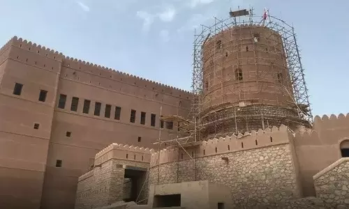 South Batinah Governorate prepares to restore fort and towers