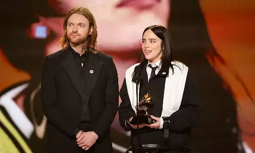 രാഷ്ട്രീയ നിറം പൂണ്ട 68-ാമത് ​ഗ്രാമി പുരസ്കാര ചടങ്ങ്; ട്രംപ് ഭരണകൂടത്തിൻ്റെ കുടിയേറ്റ നയങ്ങൾക്കെതിരെ പ്രതിഷേധവുമായി താരങ്ങൾ