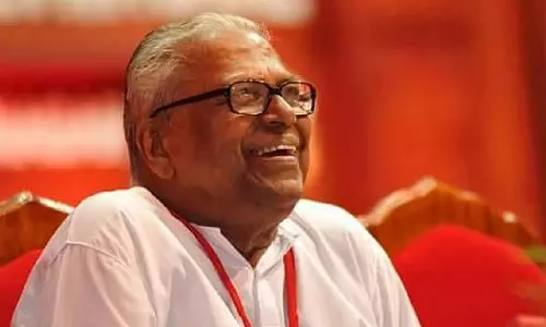 vs achuthanandan family to refuse padmavibhushan