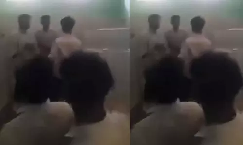 സ്‌കൂളിന്റെ ശുചിമുറിയിൽ വിദ്യാർഥിക്ക് സഹപാഠികളുടെ ക്രൂരമർദനം