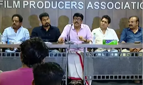 ഒരു ലക്ഷത്തിന് മുകളിൽ ശമ്പളം വാങ്ങുന്ന എല്ലാം അഭിനേതാക്കളും കരാറിന്‍റെ ഭാഗമാകണം;  ഫെഫ്കയും പ്രൊഡ്യൂസേഴ്സ് അസോസിയേഷനും പുതുക്കിയ സേവന വേതന കരാറിൽ ഒപ്പിട്ടു