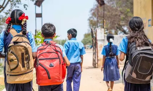 കഴിഞ്ഞ അഞ്ച് വർഷത്തിനിടെ രാജ്യത്ത് അടച്ചുപൂട്ടിയത് 18,727 സർക്കാർ സ്‌കൂളുകൾ; സ്വകാര്യ സ്‌കൂളുകളുടെ എണ്ണം വർദ്ധിച്ചു