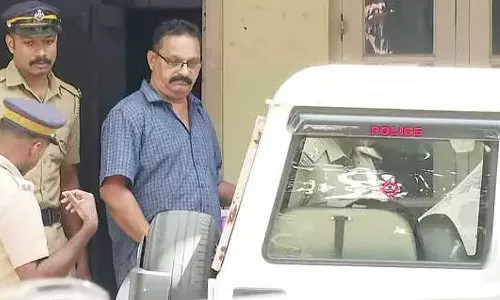 ശബരിമല സ്വർണക്കൊള്ള; മുൻ ദേവസ്വം എക്സിക്യൂട്ടീവ് ഓഫീസർ ഡി. സുധീഷ് കുമാറിനും ഇഡി സമൻസ്