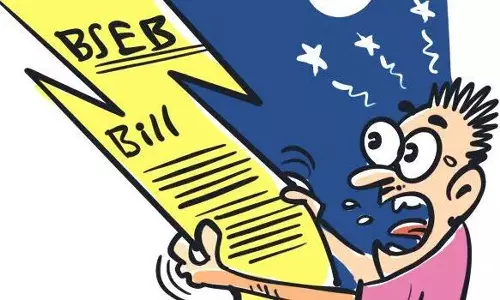 കറണ്ട് ബില്ല് കണ്ട് ഇനി കണ്ണ് തള്ളണ്ട; പരീക്ഷിക്കാം ഈ ആറ് വഴികൾ