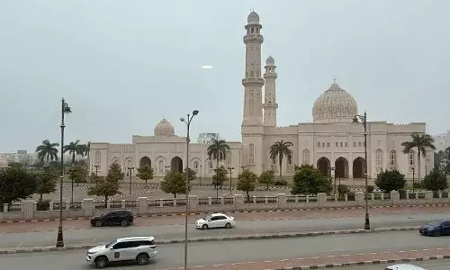 സലാലയിലെ സുൽത്താൻ ഖാബൂസ് സ്ട്രീറ്റിൽ ഇന്ന് മുതൽ ഗതാഗത നിയന്ത്രണം സലാലയിലെ സുൽത്താൻ ഖാബൂസ് സ്ട്രീറ്റിൽ ഇന്ന് മുതൽ ഗതാഗത നിയന്ത്രണം