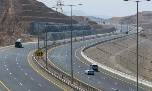 New section of Sultan Turki bin Saeed Road dual carriageway in Oman opens