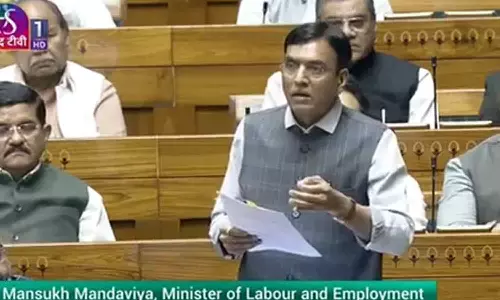 ഇഎസ്‌ഐ മെഡിക്കൽ കോളജ് സംസ്ഥാന സർക്കാർ എസൻഷ്യാലിറ്റി സർട്ടിഫിക്കറ്റ് നൽകിയിലെന്ന് മന്ത്രി മൻസൂഖ് മാണ്ഡവ്യ